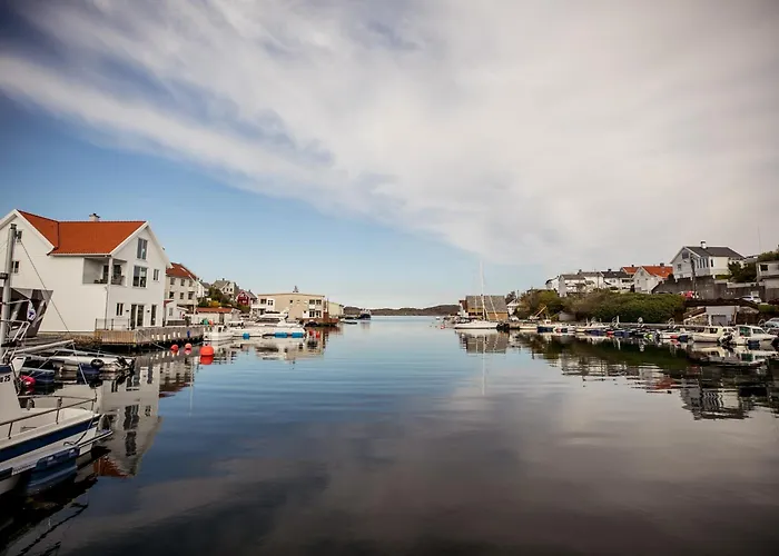 Hostel Karmoy Folkehogskule Kopervik
